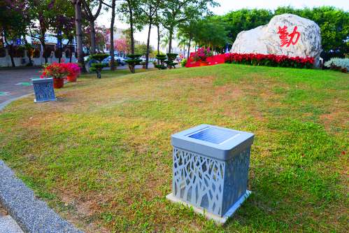 6.	藝術太陽能夜間光座